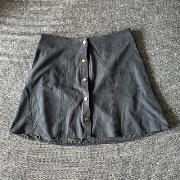 Kendall and Kylie blue suede skirt - Picture 1 of 3